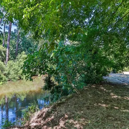 Ferienhaus In With Pools & Vineyards Mauroux (Lot)